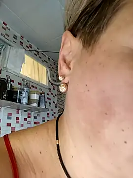 MilkySky online show from 11.28.25