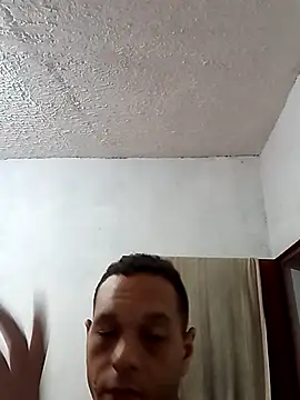 luiguui online show from 11.24.25