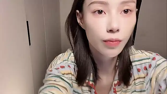 yuyu-33 online show from 11.29.25