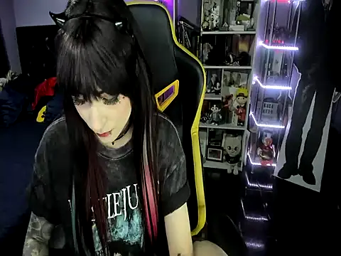 Yummy dark online show from 11.14.25