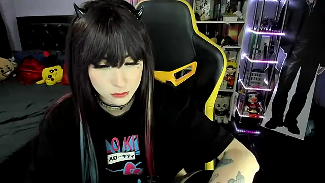 Yummy dark online show from 11.24.25