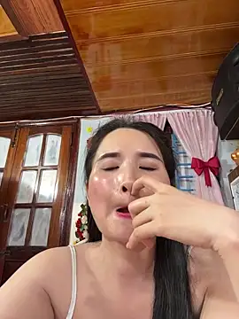 Snapshot of Okleotina9 chatting on 03.13.26 Okleotina9 online show from 03.13.26