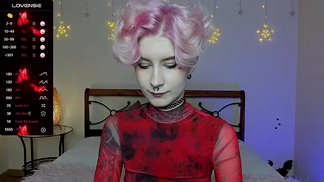 Snapshot of Angel_Julles chatting on 12.01.25 Angel Julles online show from 12.01.25