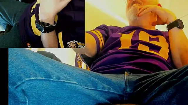 Snapshot of sexxme214 chatting on 11.05.25 sexxme214 online show from 11.05.25