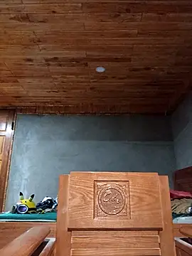 Snapshot of mai-mai22 chatting on 10.30.25 mai-mai22 online show from 10.30.25