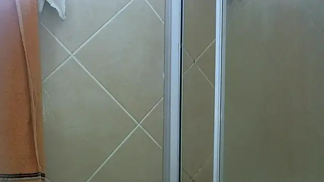 NewBeginnings8 online show from 01.08.26