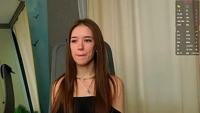 Snapshot of tinyanie chatting on 12.05.25 tinyanie online show from 12.05.25