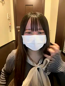 Snapshot of emiri_da_nyan chatting on 11.28.25 emiri da nyan online show from 11.28.25