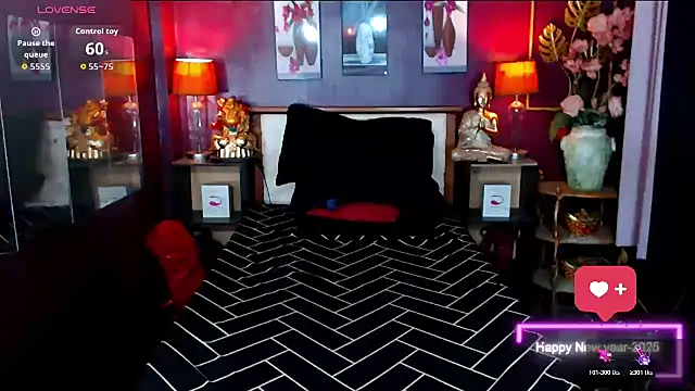 Snapshot of Plastique_PATRICIA chatting on 02.10.26 Plastique PATRICIA online show from 02.10.26