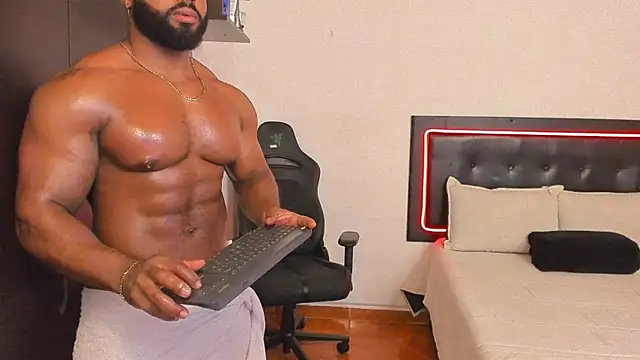 Snapshot of Joseph_palaciios chatting on 11.01.25 Joseph palaciios online show from 11.01.25