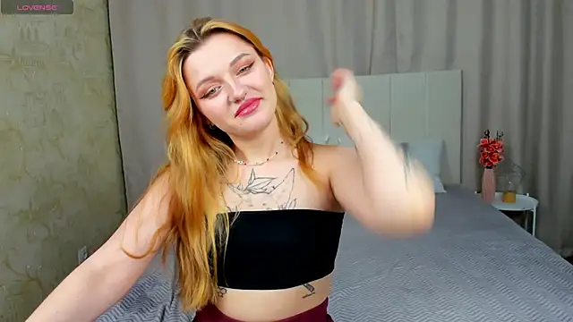 AnnaXPeach online show from 11.06.25