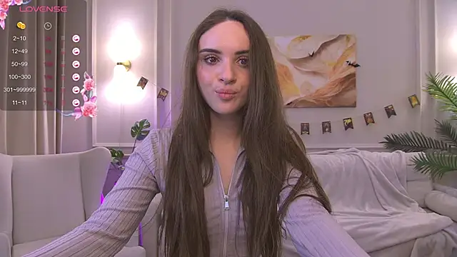 AlineFisher  online show from 11.06.25