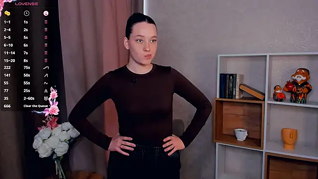 LaraeWernecke online show from 11.03.25