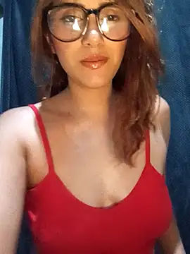 Snapshot of lola_mamadas chatting on 11.25.25 lola mamadas online show from 11.25.25