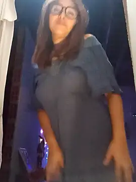 Snapshot of lola_mamadas chatting on 11.30.25 lola mamadas online show from 11.30.25