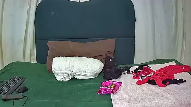 Squirt bitchxxx online show from 11.09.25