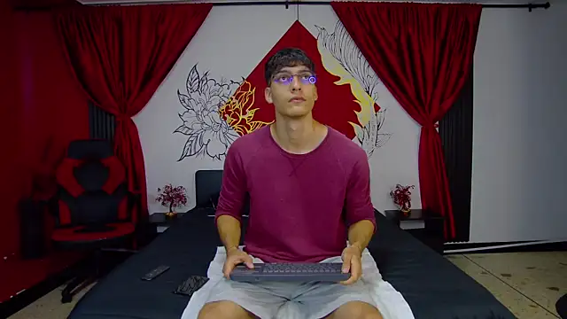 AlessioVitale online show from 01.13.26