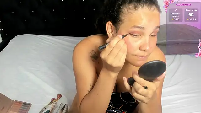 Snapshot of Olena_hot10 chatting on 12.18.25 Olena hot10 online show from 12.18.25