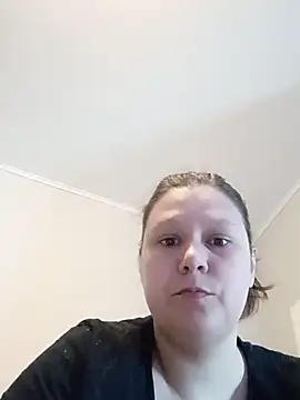 GlitterAuburn online show from 06.01.26