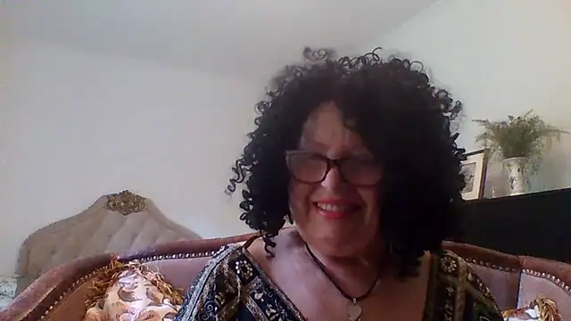 Snapshot of Milaniya606 chatting on 08.08.26 Milaniya606 online show from 08.08.26