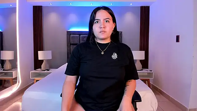 Snapshot of Ava-miller chatting on 11.09.25 Ava-miller online show from 11.09.25