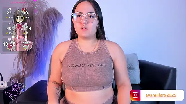 Snapshot of Ava-miller chatting on 12.04.25 Ava-miller online show from 12.04.25