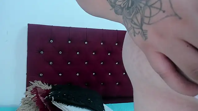 Snapshot of Anggie_Miller chatting on 03.19.26 Anggie Miller online show from 03.19.26