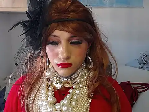 Snapshot of VanesaCrossic chatting on 10.10.25 VanesaCrossic online show from 10.10.25