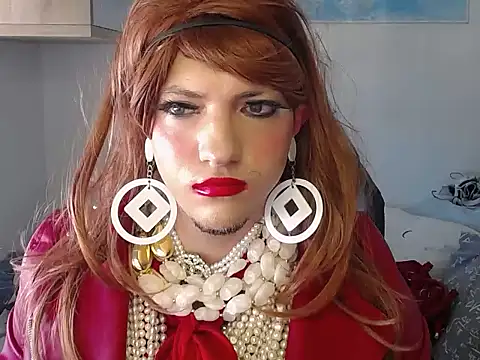 Snapshot of VanesaCrossic chatting on 10.28.25 VanesaCrossic online show from 10.28.25