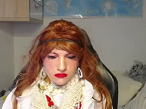 Snapshot of VanesaCrossic chatting on 11.25.25 VanesaCrossic online show from 11.25.25