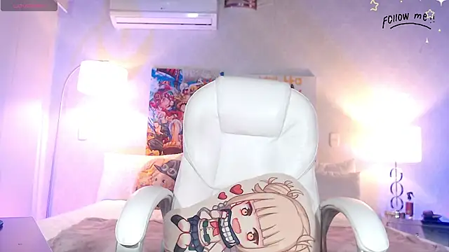 Snapshot of shidory_mei chatting on 12.01.25 shidory mei online show from 12.01.25