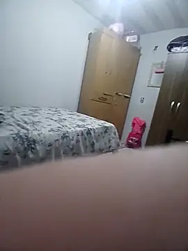 Snapshot of duda771 chatting on 11.02.25 duda771 online show from 11.02.25