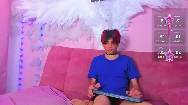 Snapshot of Leo_Glow chatting on 01.09.26 Leo Glow online show from 01.09.26