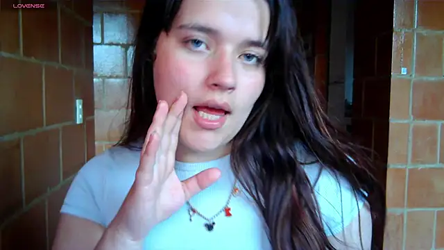 Charlotte Allen  online show from 11.07.25