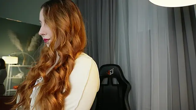 Cherry Flame  online show from 11.05.25