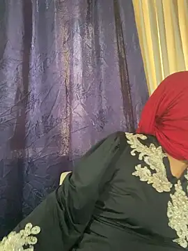 Snapshot of kadira6_ chatting on 11.28.25 kadira6 online show from 11.28.25