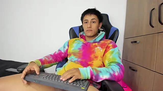 dorman boy online show from 11.23.25