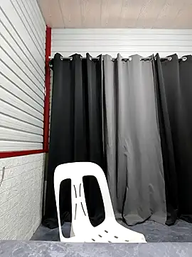 Snapshot of xwildflowerx chatting on 11.11.25 xwildflowerx online show from 11.11.25