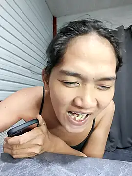 Snapshot of xwildflowerx chatting on 11.14.25 xwildflowerx online show from 11.14.25