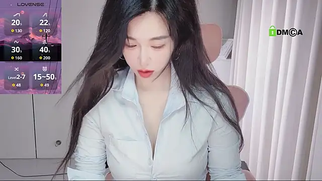 YunShan-33 online show from 06.01.26