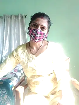 Snapshot of Divine_Lustt chatting on 02.20.26 Divine Lustt online show from 02.20.26