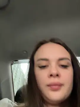 Snapshot of KristiRich chatting on 11.08.25 KristiRich online show from 11.08.25