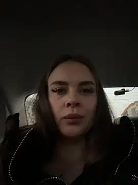 Snapshot of KristiRich chatting on 12.02.25 KristiRich online show from 12.02.25