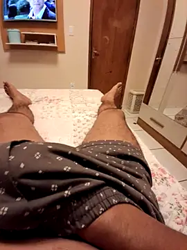 Snapshot of Kasadosfd chatting on 02.21.26 Kasadosfd online show from 02.21.26