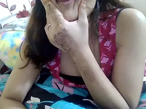 maira 33 online show from 11.12.25