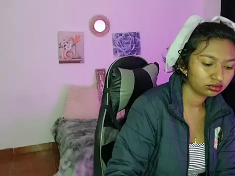 Snapshot of Samanta_777 chatting on 02.17.26 Samanta 777 online show from 02.17.26