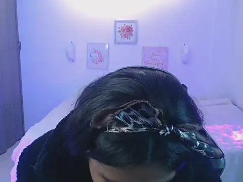 Samanta 777 online show from 04.13.26