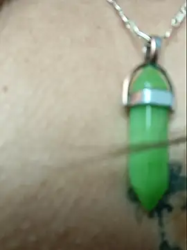 Snapshot of cataleyamyst chatting on 11.30.25 cataleyamyst online show from 11.30.25