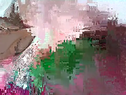 Snapshot of anlyluaprivacy chatting on 10.31.25 anlyluaprivacy online show from 10.31.25