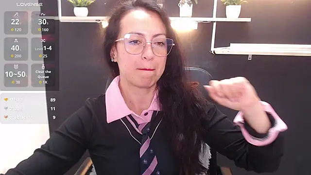 Lauryn Jones online show from 04.16.26